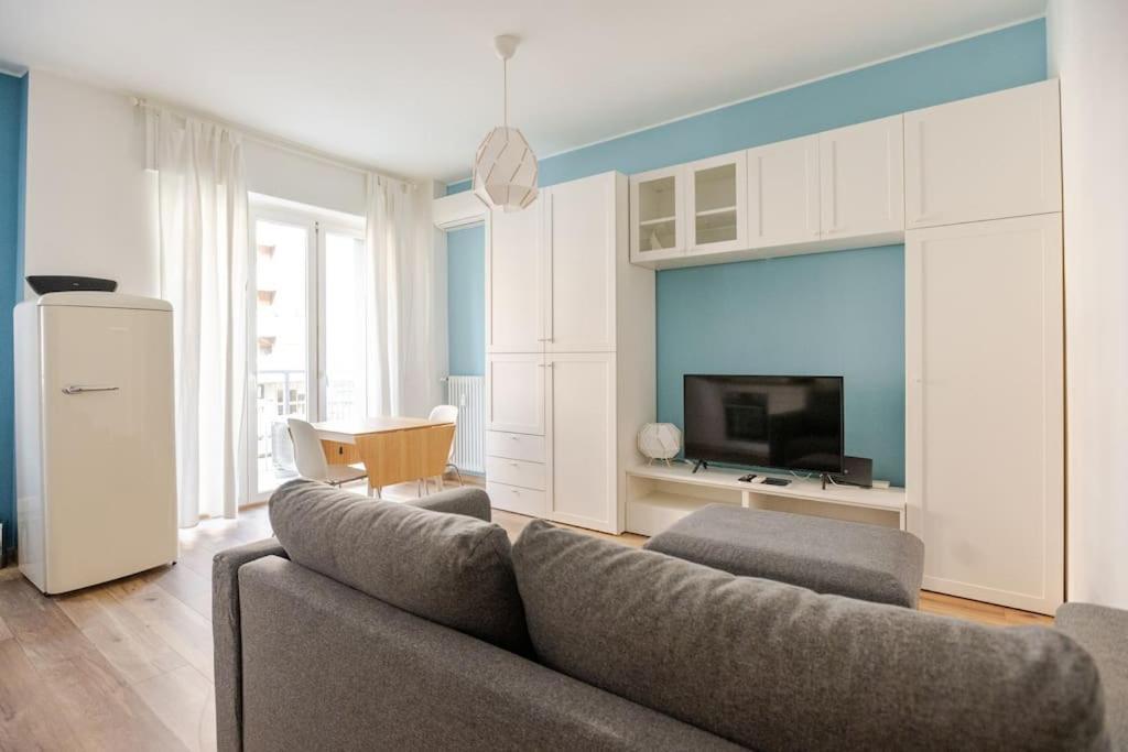 Apartment Monolocale Blu Flat - Fondazione Prada, Ieo, Duomo 15 Minuti *